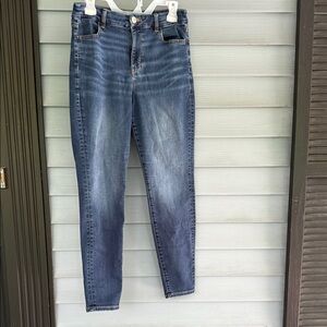 American Eagle Next Level Stretch Curvy HI-Rise Jegging. Size 10